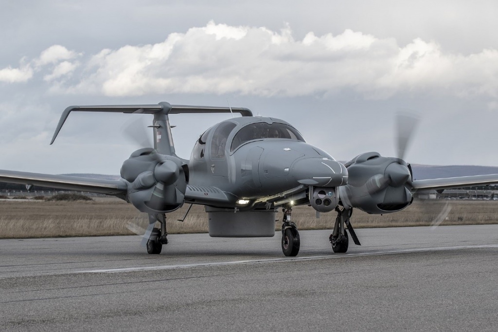 ООО НПК «Йена Инструмент» и Diamond Aircraft Industries GmbH ООО НПК «Йена Инструмент» и Diamond Aircraft Industries GmbH